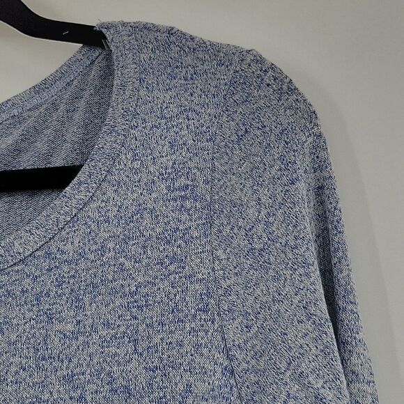 3 For$20 Jella C. Blue Shirt w/ button detsils on the back size S - Picture 4 of 6